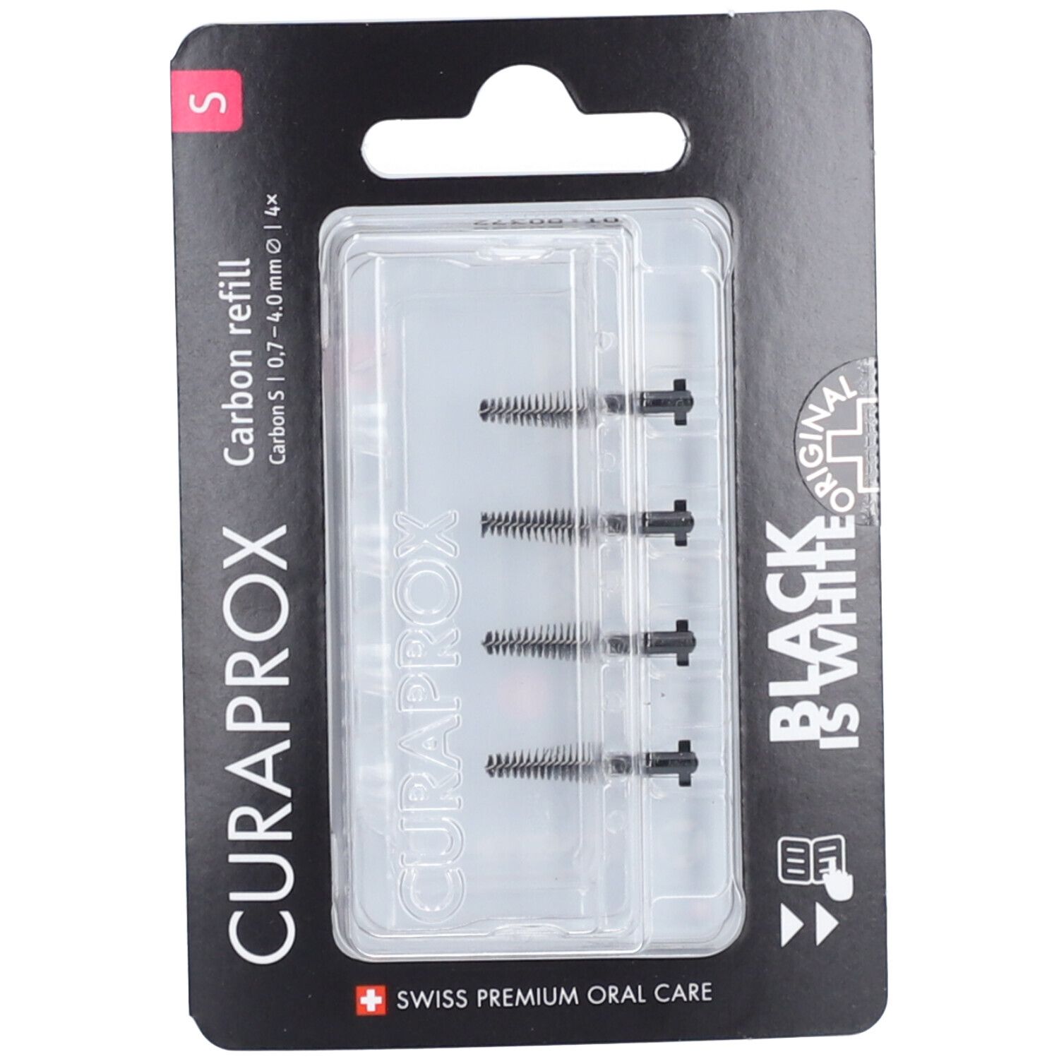 CURAPROX Carbon refill S, 4 interdentale borstels in blisterverpakking. Zwarte borstelkoppen, transparante verpakking, zwarte kaart.