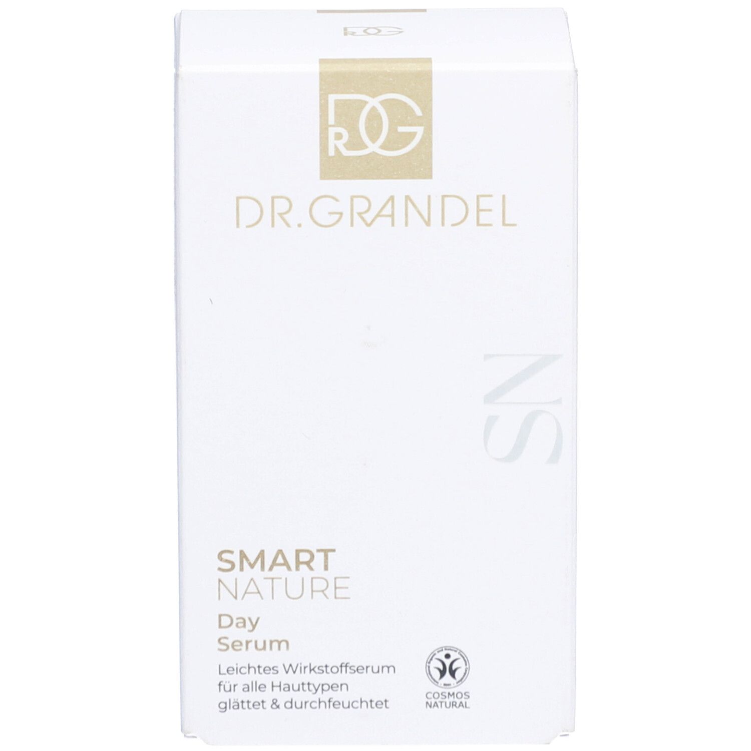 Emballage. Inscription : DR. GRANDEL, SMART NATURE Day Serum. Logo COSMOS NATURAL.