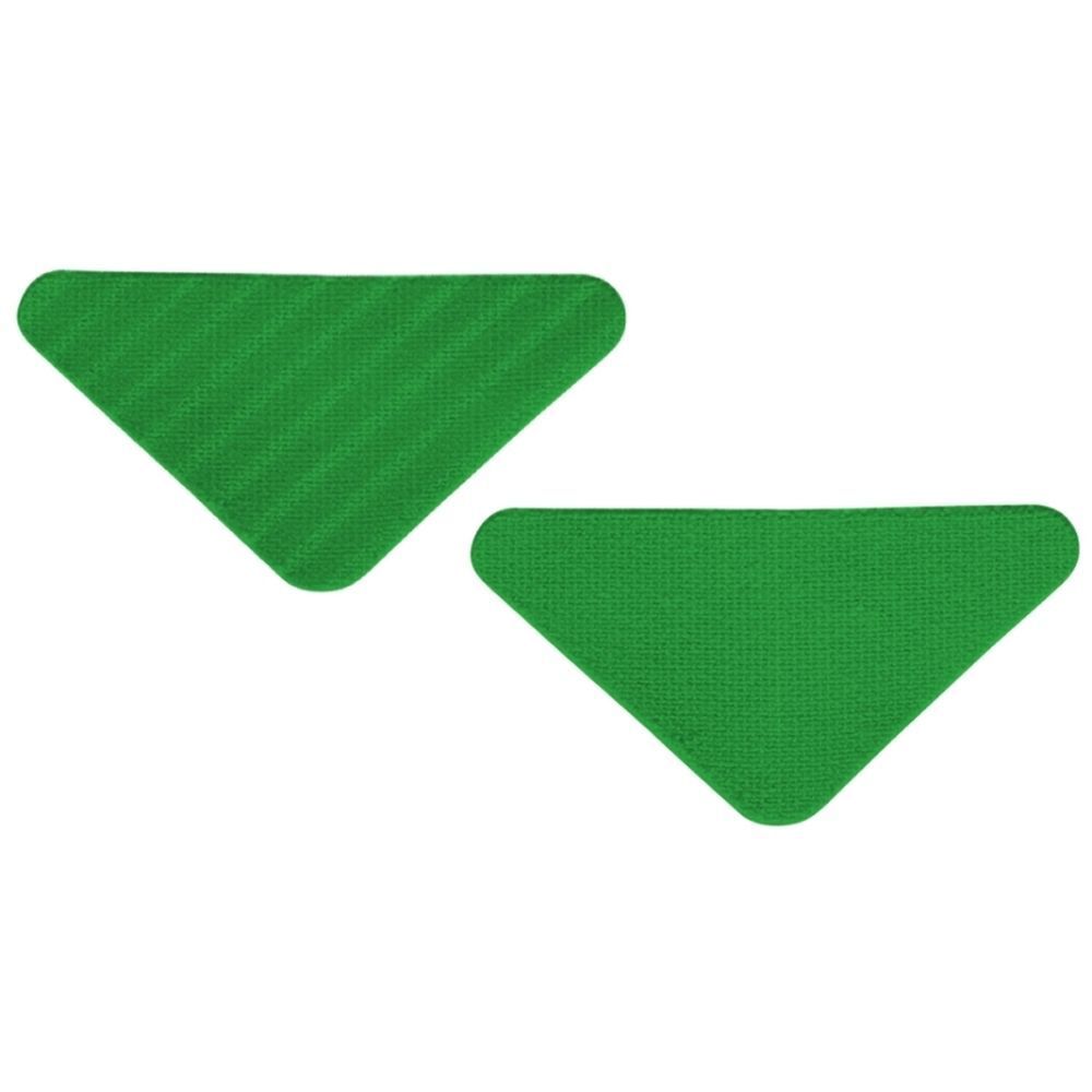 Deux patchs faciaux verts triangulaires. La surface est texturée.
