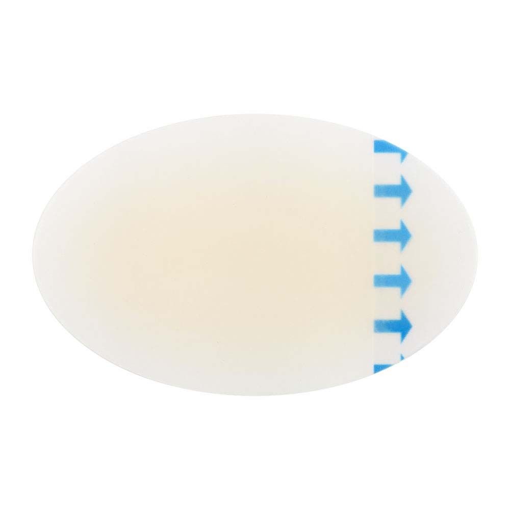 Ovale, transparante blarenpleister. Met blauwe pijlen voor de toepassing.