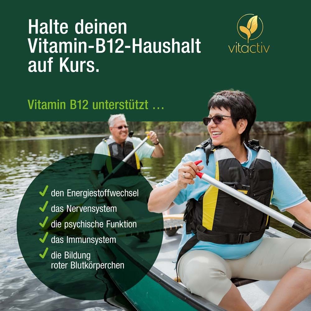 Un couple âgé rame dans un canoë sur un lac, tous deux portent des gilets de sauvetage. Texte : Gardez votre taux de Vitamine B12 sur la bonne voie.