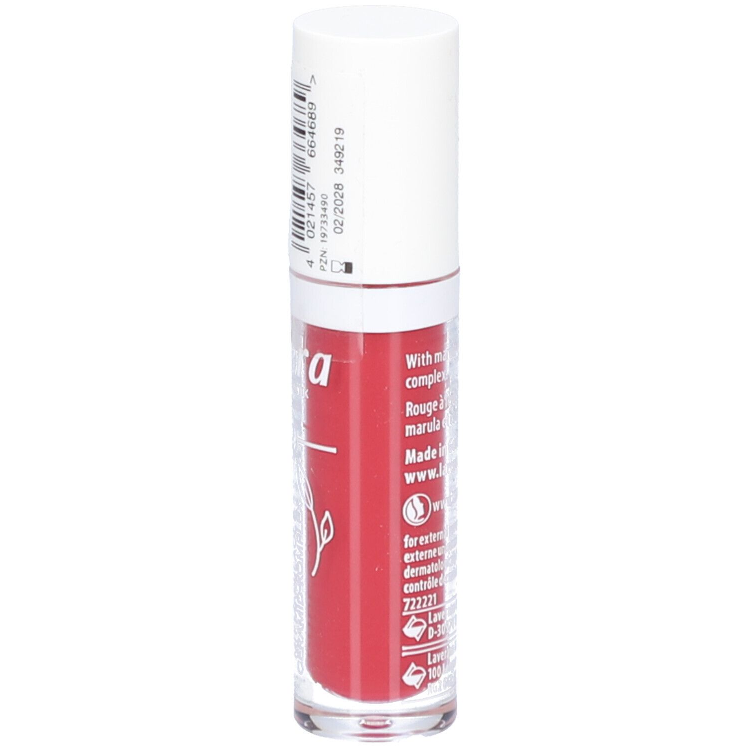 Rouge à lèvres liquide rouge dans un tube transparent avec un capuchon blanc. Inscription: lavera, avec huile de marula & complexe de céramides.