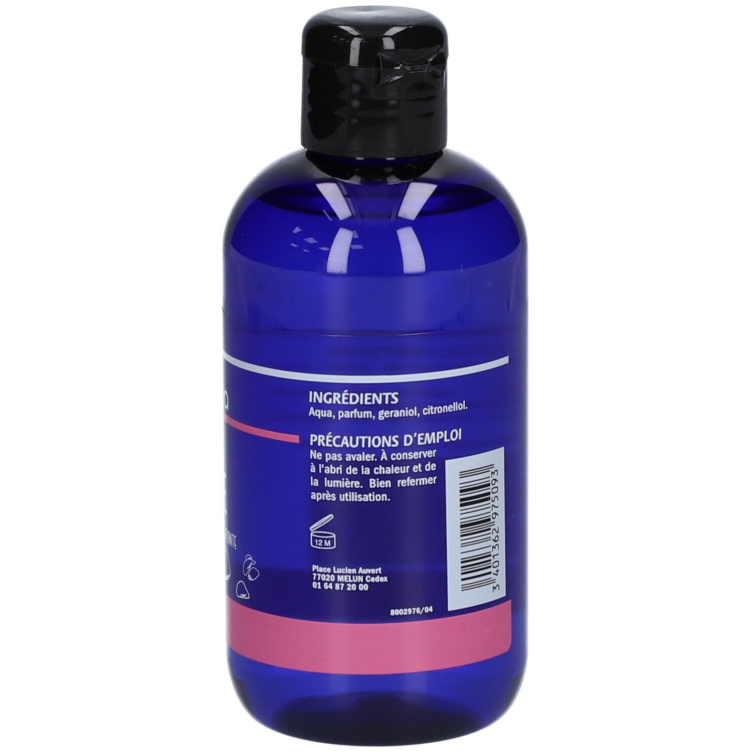 Flacon bleu avec bouchon noir. Inscription "Sencia Eau de Rose". Étiquette avec texte et bande rose. 250 ml.