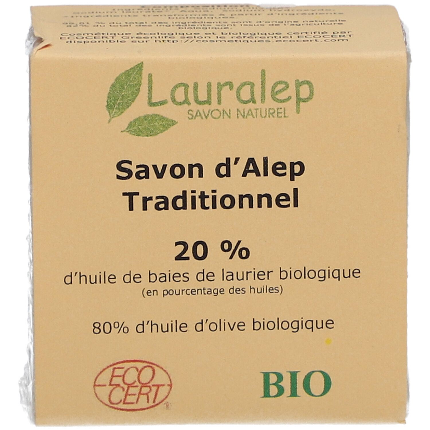 Verpakte zeep. Op de verpakking staat Lauralep, Savon d'Alep Traditionnel, 20% laurierolie, 80% olijfolie. Ecocert-logo en BIO.