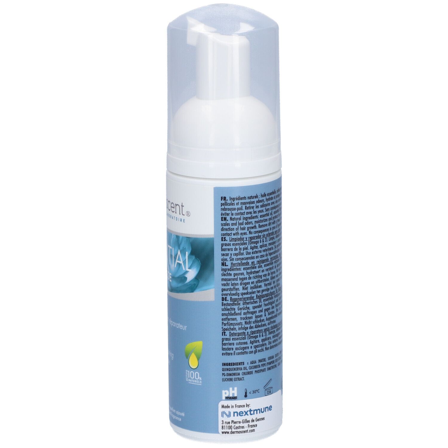 Witte fles met sproeikop. Achterkant met tekst. Opschrift: Dermoscent, Essential Mousse. Informatie en ingrediënten.