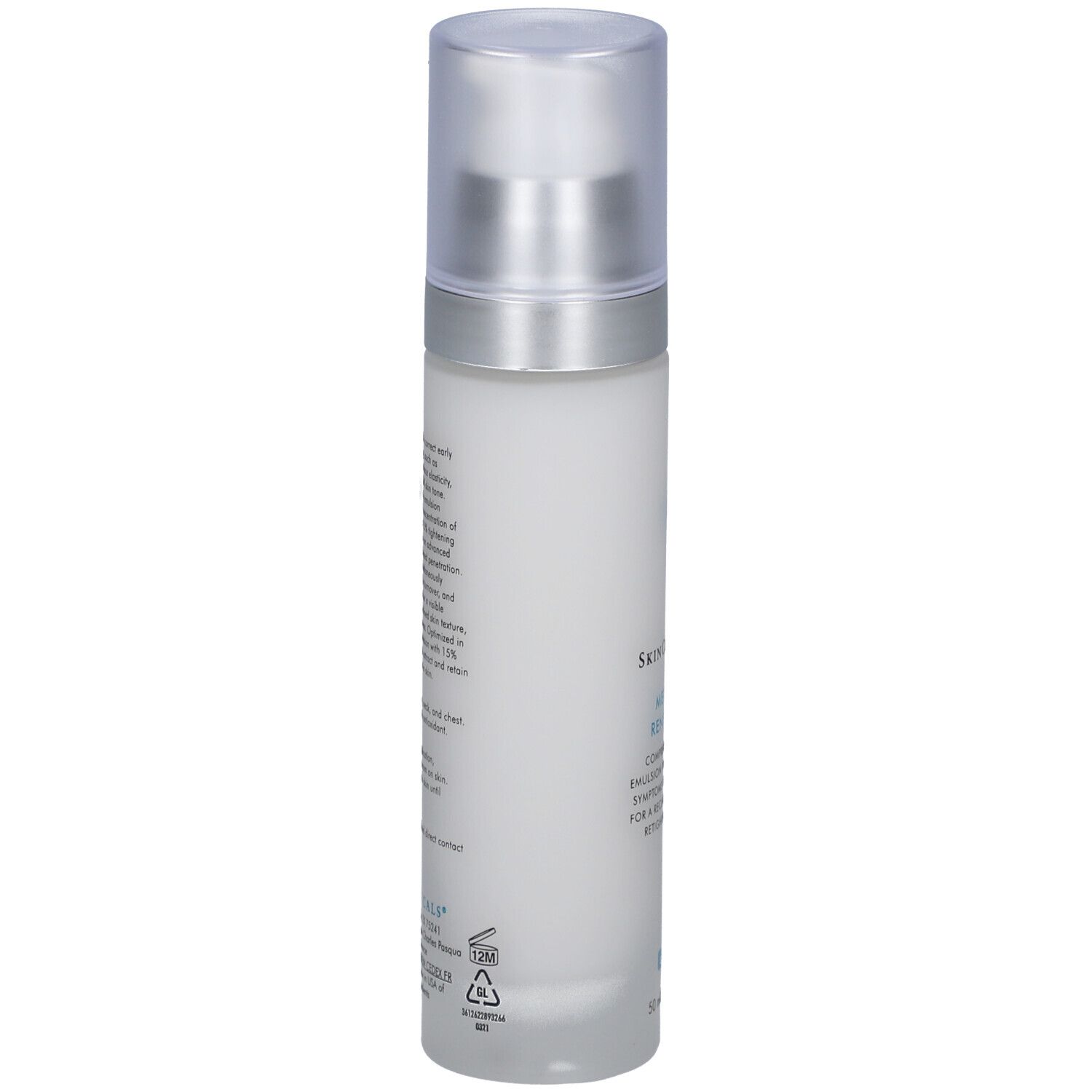 Cilindrische fles met zilveren dop. Opschrift: Skinceuticals Metacell Renewal B3. Schaalverdeling op de fles.
