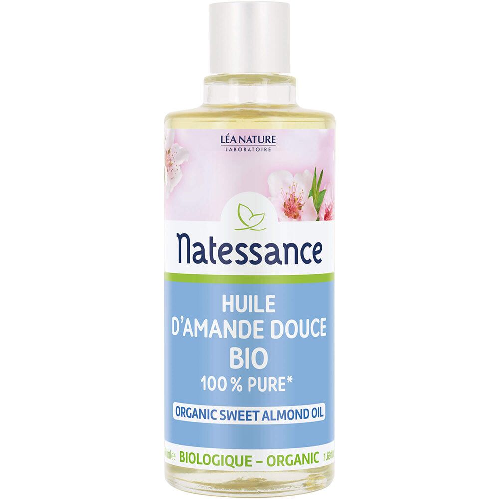 Flacon transparent avec bouchon blanc. Étiquette Natessance, texte: Huile d'Amande Douce Bio 100% Pure, label bio.