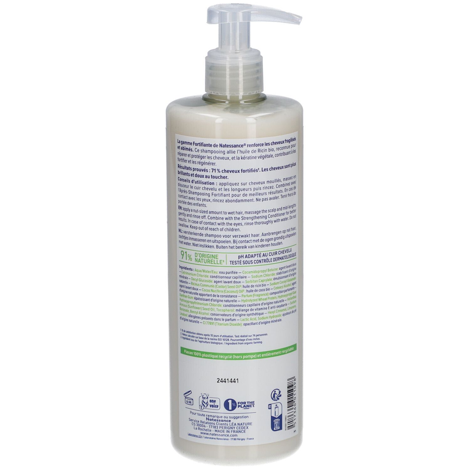Achterkant van de shampoo fles. Tekstinformatie over ingrediënten en gebruik. Logo: 91% natuurlijke ingrediënten.