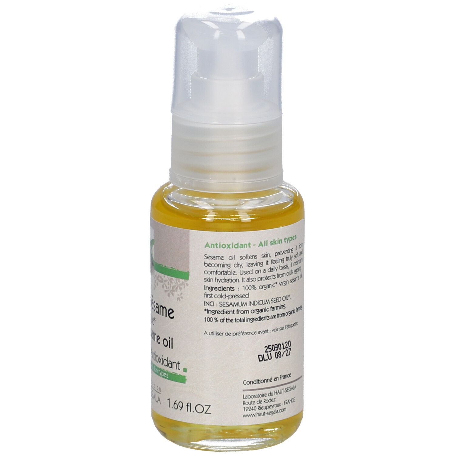 Fles sesamolie met pomp. Opschrift: Huile de sésame biologique, Anti-oxydante, Tous types de peaux. Tekst op achterkant.
