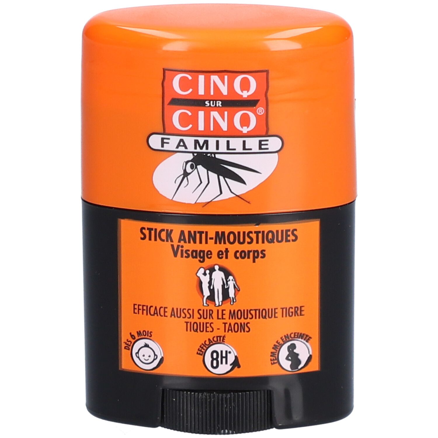 Oranje en zwarte anti-muggenstick. Opschrift: CINQ SUR CINQ FAMILLE, STICK ANTI-MOUSTIQUES. Pictogrammen: baby, zwangere vrouw, 8H.