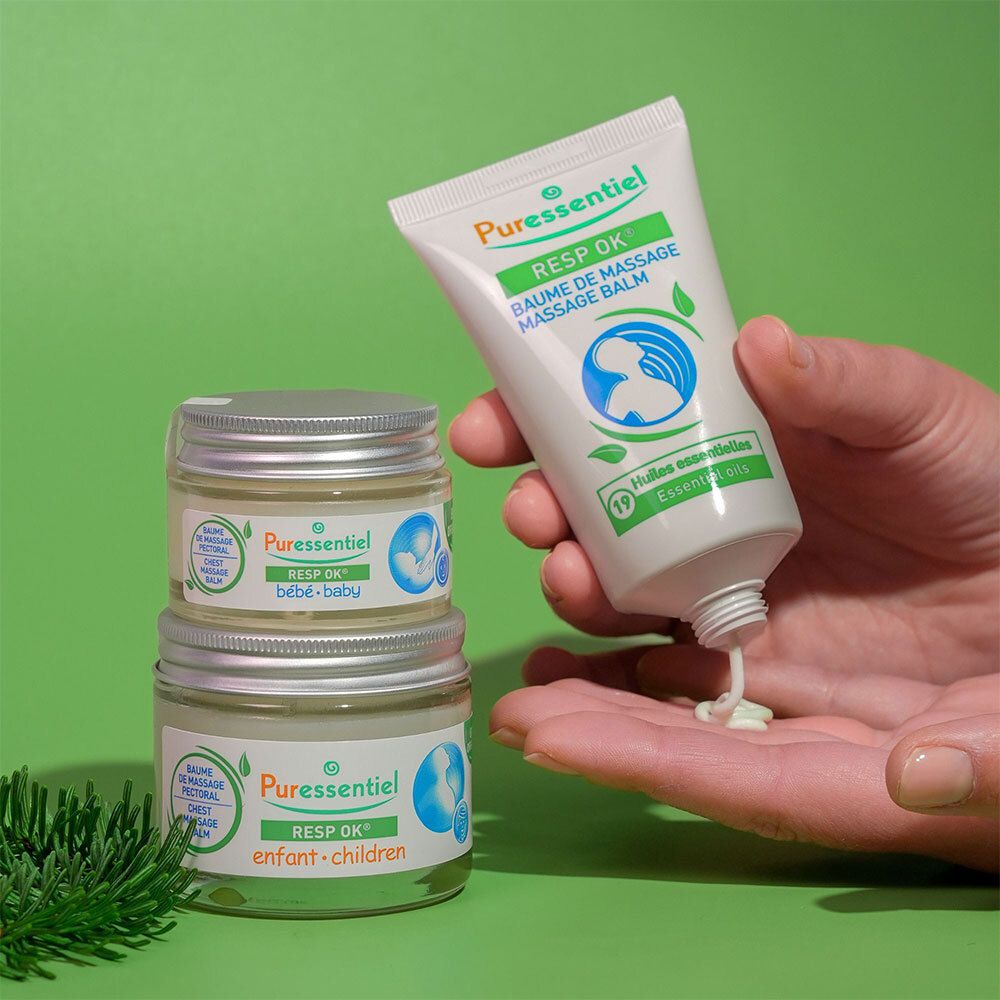 Pots de crème et tube. Inscription: RESP OK® bébé-baby et enfant. Produit sortant du tube.