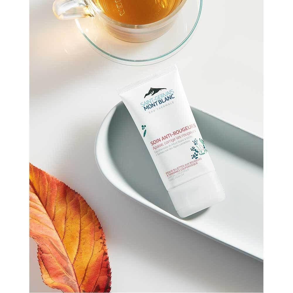 Produit sur plateau. Tube blanc. Logo Saint-Gervais Mont Blanc. Texte: Soin Anti-Rougeurs. Avec feuille d'automne.