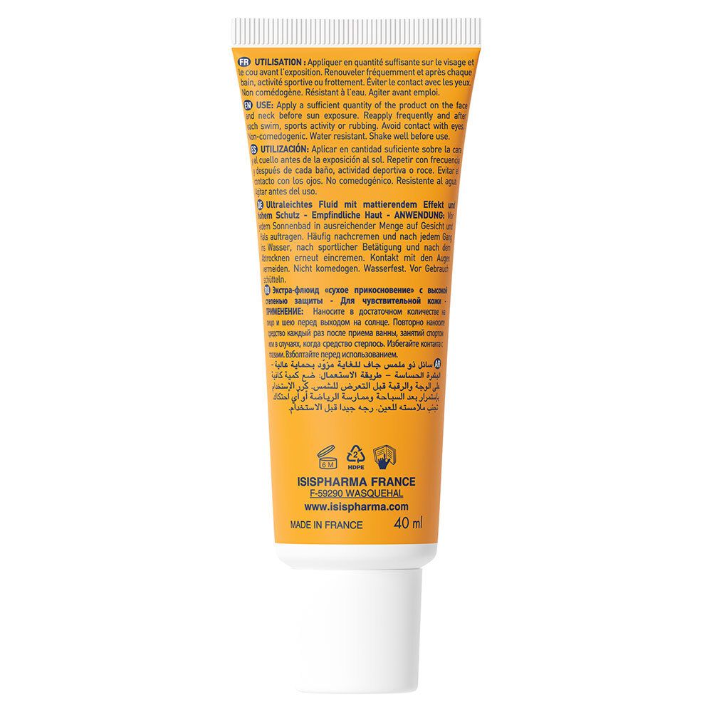 Achterkant van de tube met tekst in meerdere talen. Bevat informatie over gebruik en ingrediënten.