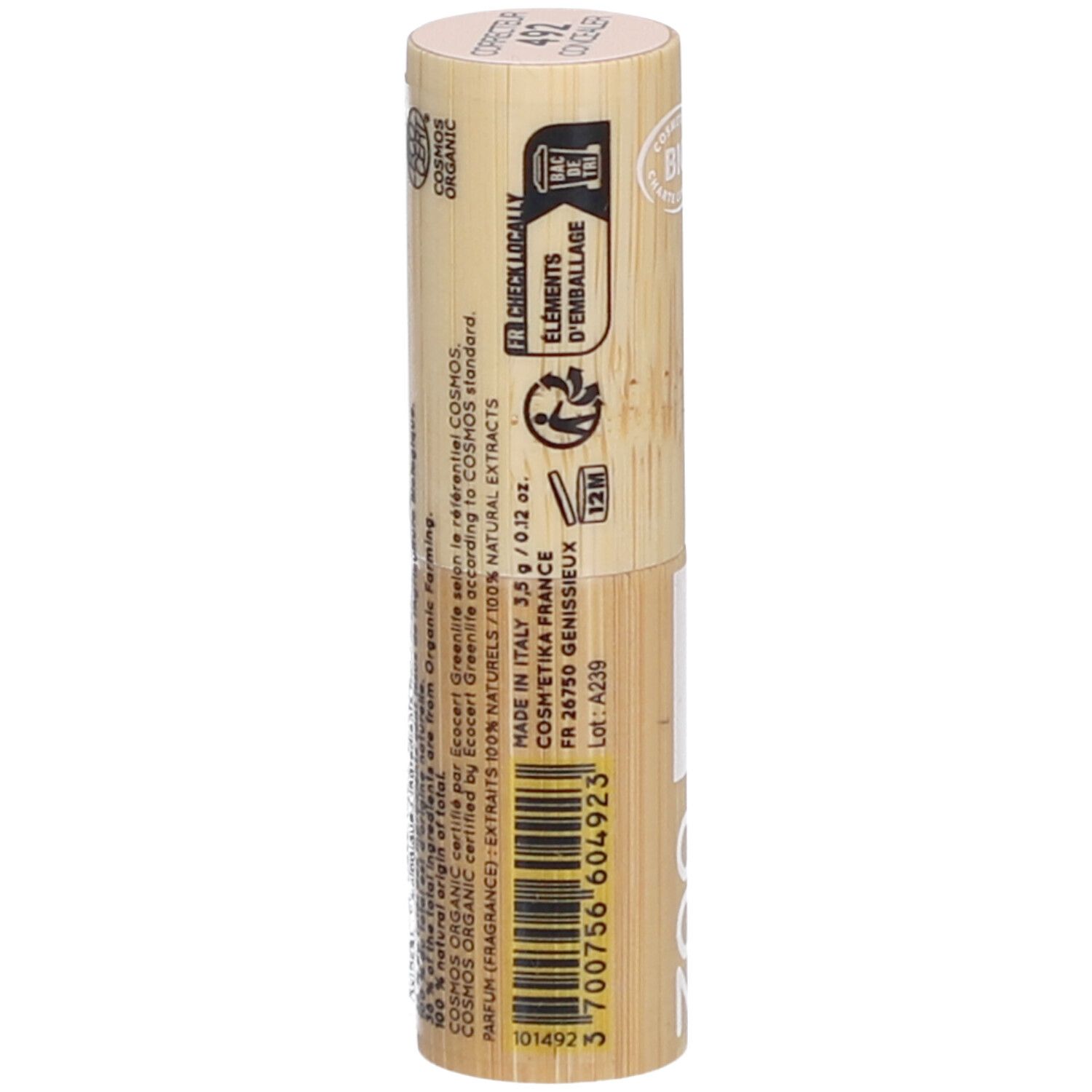 Concealer stick van bamboe. Opschriften. Made in Italy. Bio-certificering. Tekst over ingrediënten en herkomst.