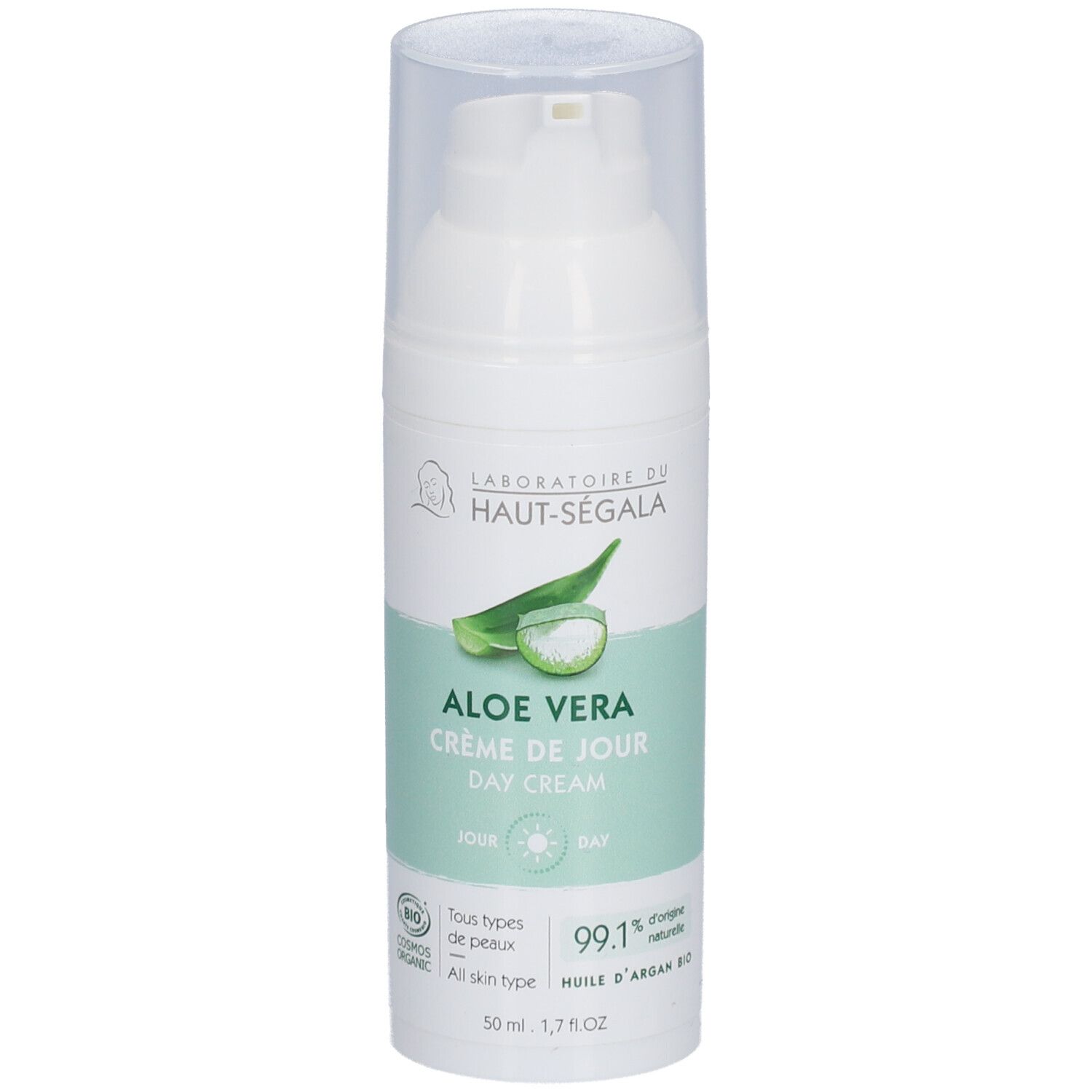 Witte fles met Aloe Vera dagcrème. Opschrift: Laboratoire du Haut-Ségala, Aloe Vera Crème de Jour Bio. Met dop en dispenser.