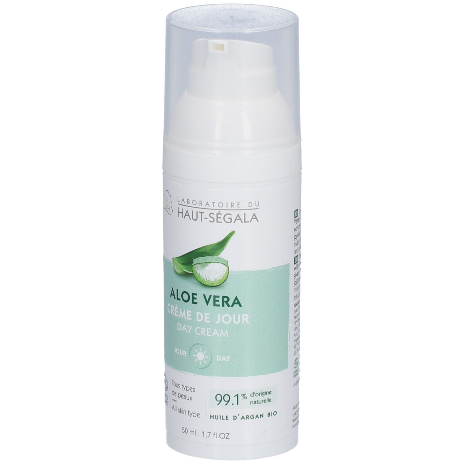 Witte fles met Aloe Vera dagcrème. Opschrift: Laboratoire du Haut-Ségala, Aloe Vera Crème de Jour Bio. Met dop en dispenser.