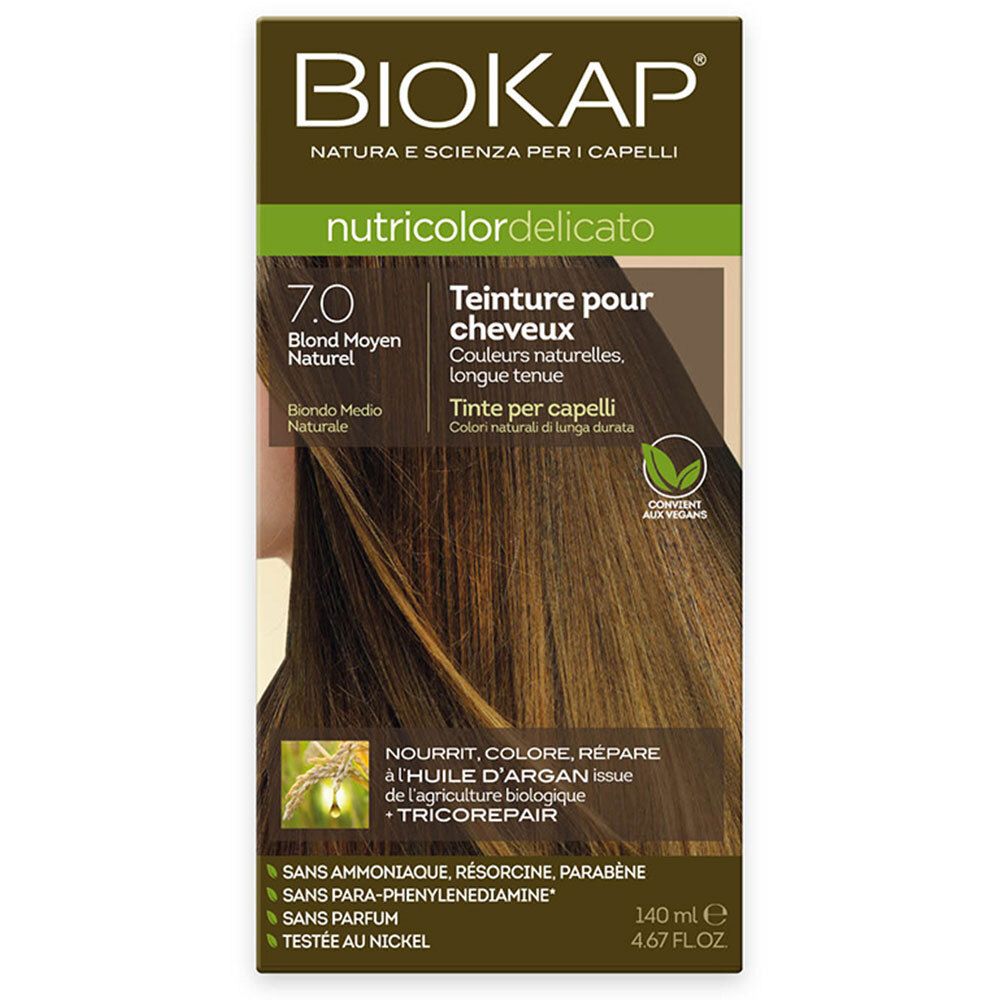 BIOKAP Nutricolor Delicato haarverf 7.0 Blond Moyen Naturel. Verpakking met productafbeelding en haarstreng.