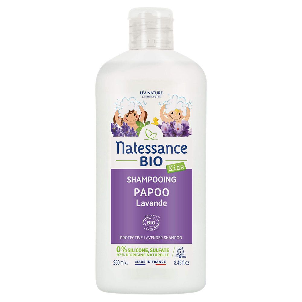 Flacon de Shampooing Papoo Lavande Bio Enfant. Étiquette violette avec nom et logo. 0% silicone, sulfate.