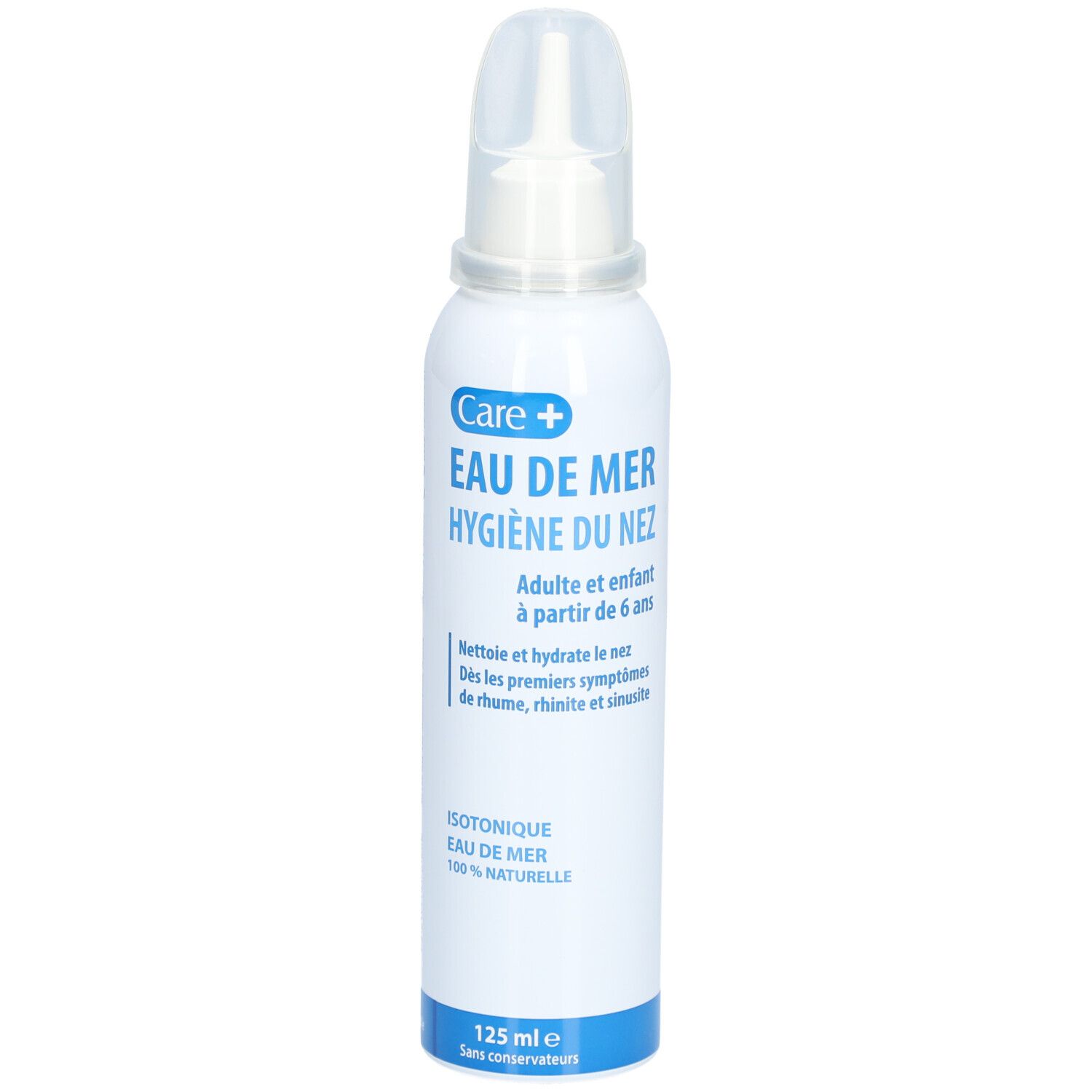 Witte fles met neusspray-opzetstuk. Opschrift: CARE+ Eau de mer Hygiène du nez. Voor volwassenen en kinderen vanaf 6 jaar.