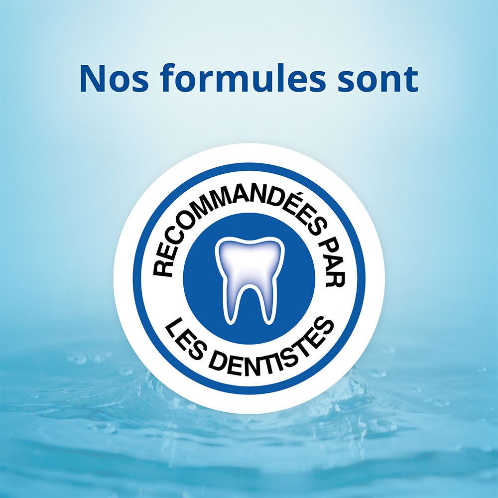 Blauwe achtergrond met logo: Aanbevolen door tandartsen. Wit tand symbool.