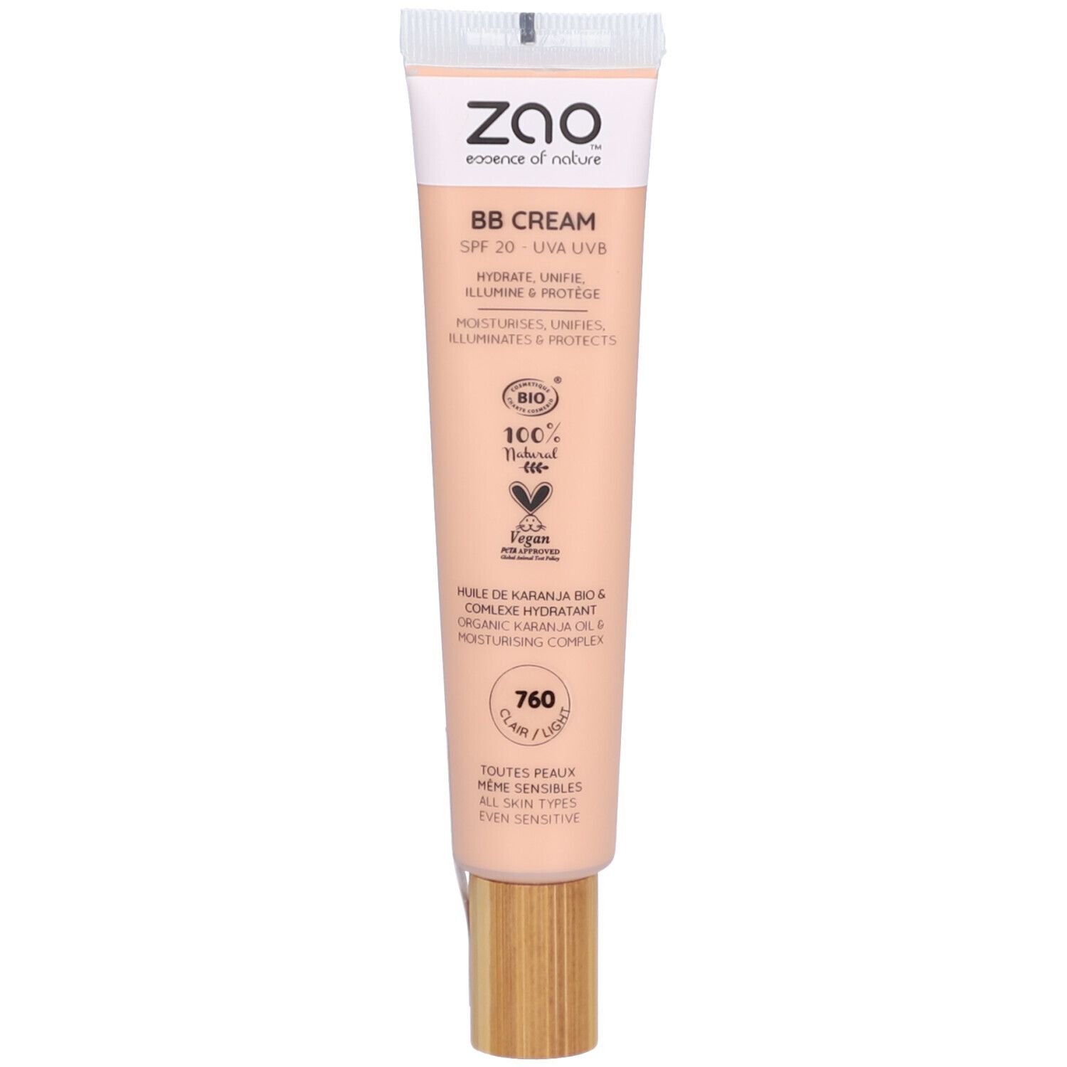 Tube BB Cream Zao. Kleur: Clair/Fluid. Houten dop. Opschrift: SPF 20, Bio, Vegan. Crèmetextuur.