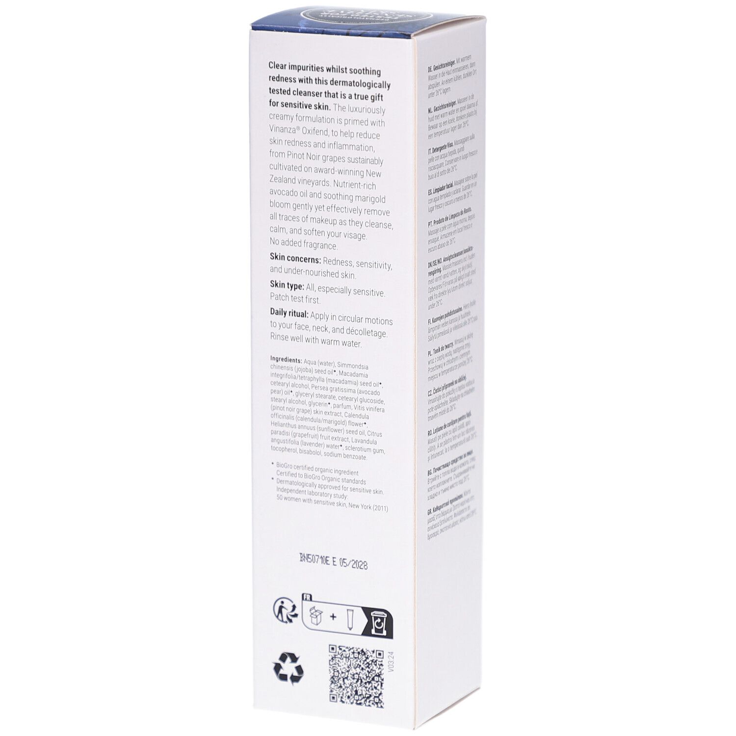 Achterkant van de productverpakking. Tekst over ingrediënten, gebruik en huidtype. QR-code en recyclingsymbolen.