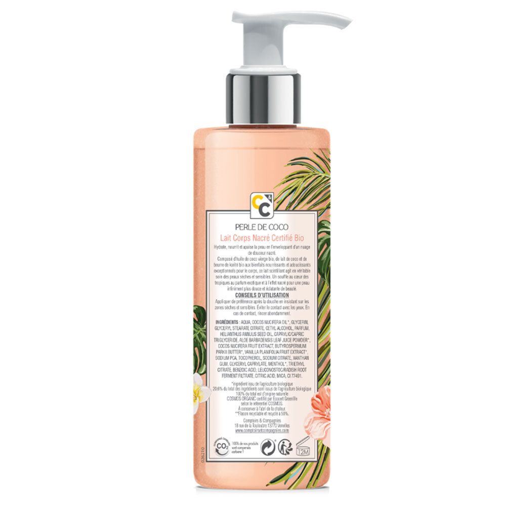 Achterkant bodylotion. Tekst: Perle de Coco, Lait Corps Nacré Bio. Ingrediënten en certificeringen.