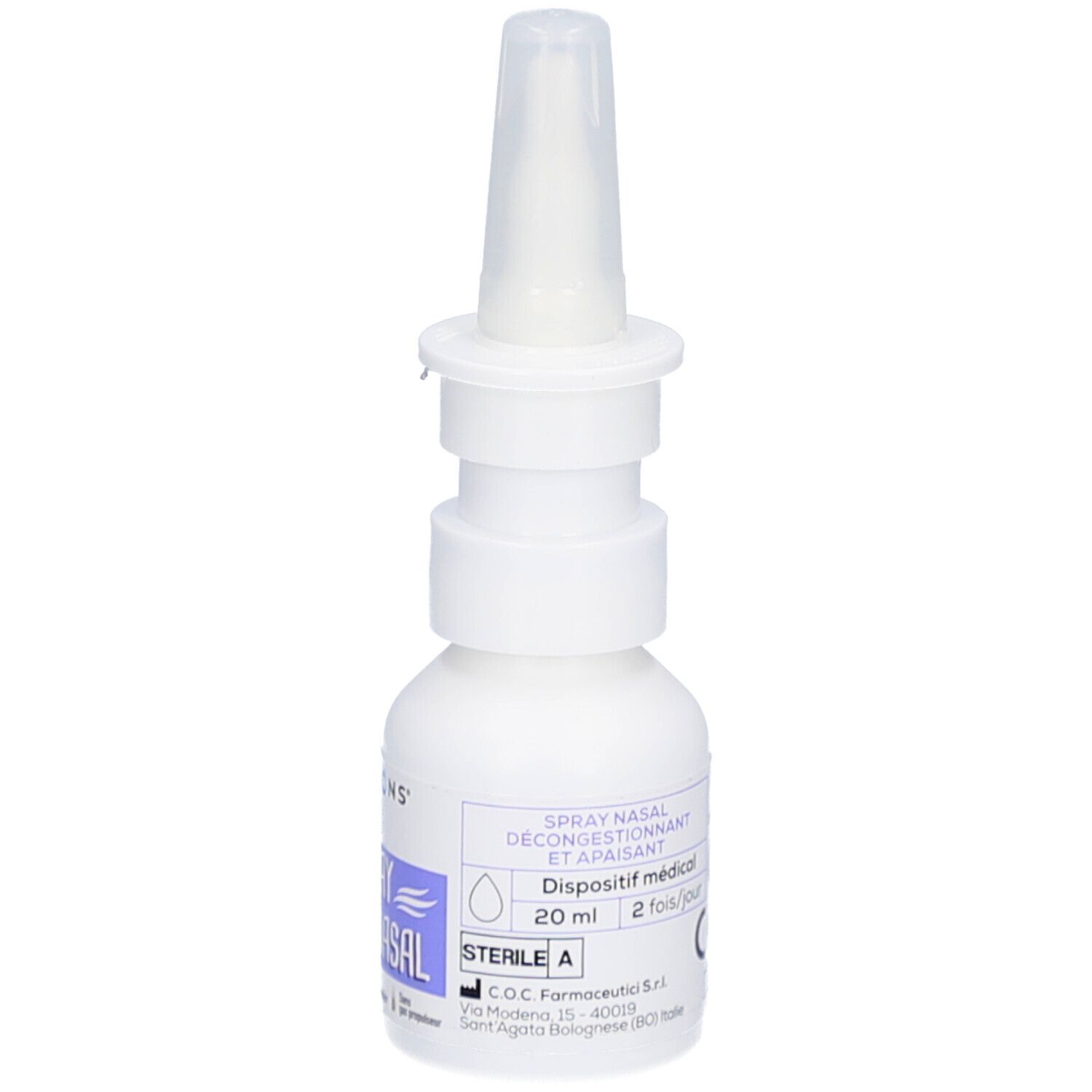 Witte neussprayfles met sproeikop. Etiket met productinformatie. Steriel. 20 ml.