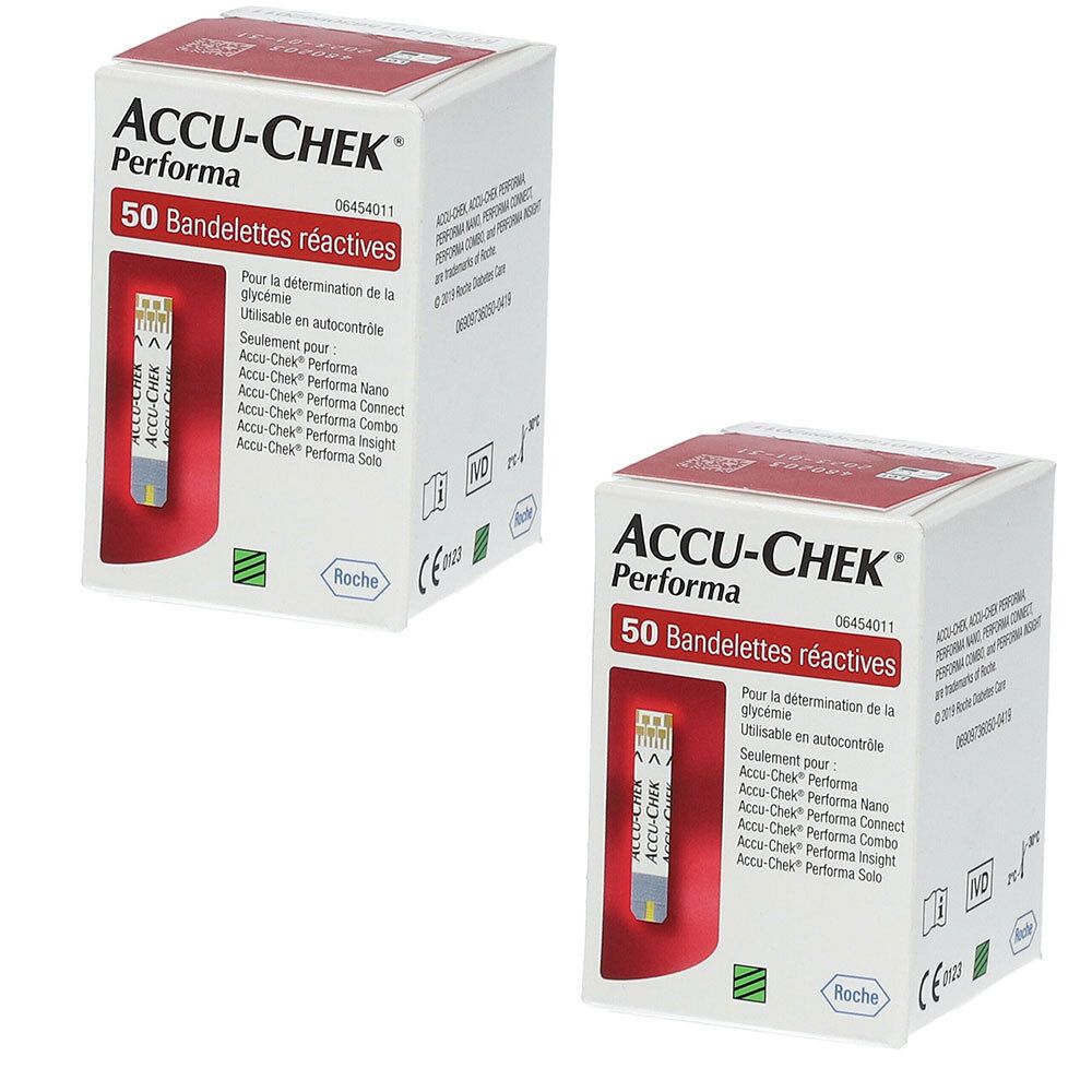 Deux boîtes de bandelettes réactives ACCU-CHEK Performa. Inscription : 50 Bandelettes réactives. Logo Roche.