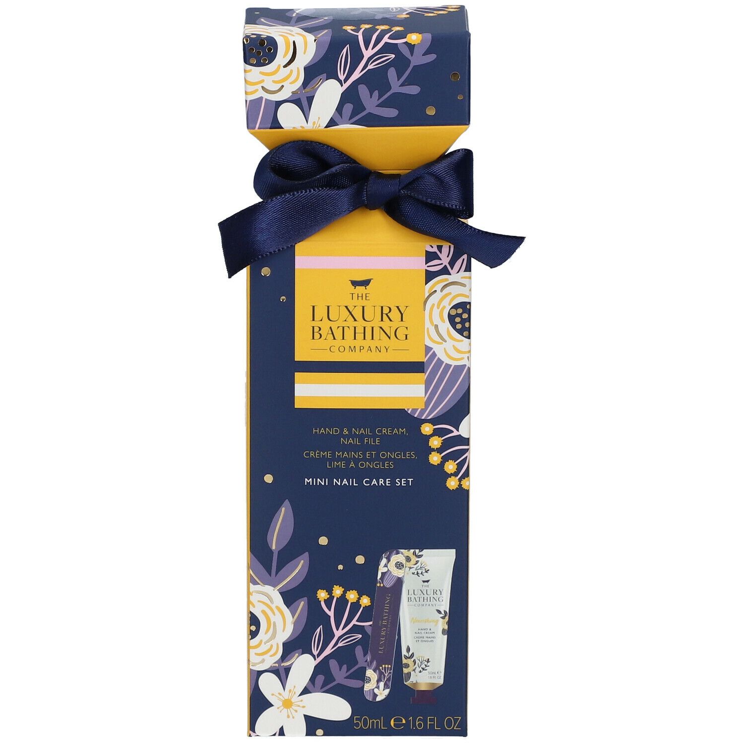 Geschenkverpakking met hand- en nagelcrème, nagelvijl. Opdruk: The Luxury Bathing Company. Mini Nail Care Set. 50ml.