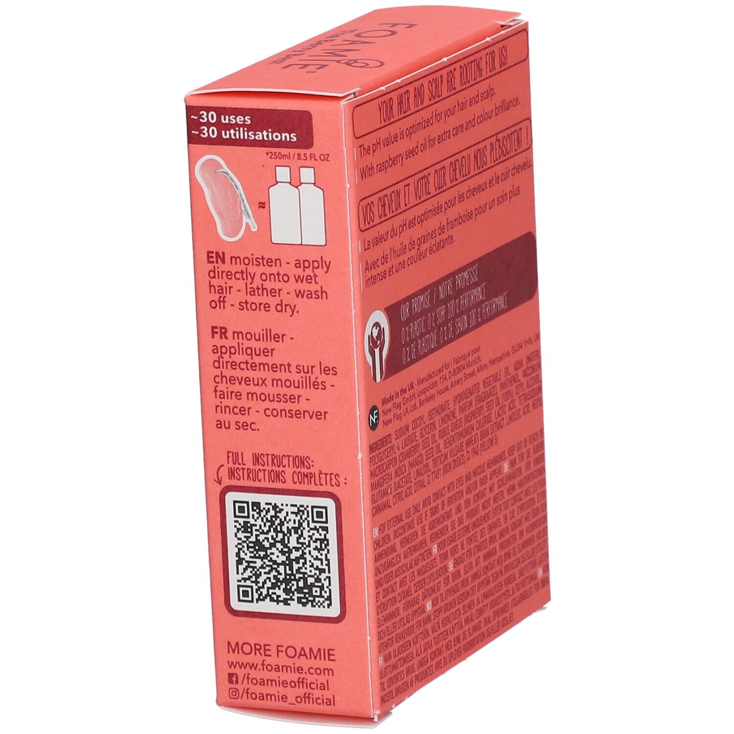 Roze kartonnen verpakking met gebruiksaanwijzing. Opschrift: FOAMIE. QR-code. Bevat informatie over gebruik en ingrediënten.
