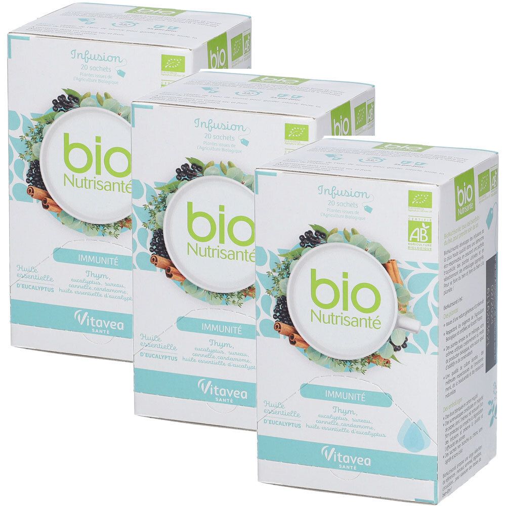 Trois boîtes de tisane. Inscription : bio Nutrisanté, Immunité, label AB. Emballage turquoise et blanc avec herbes et cannelle.