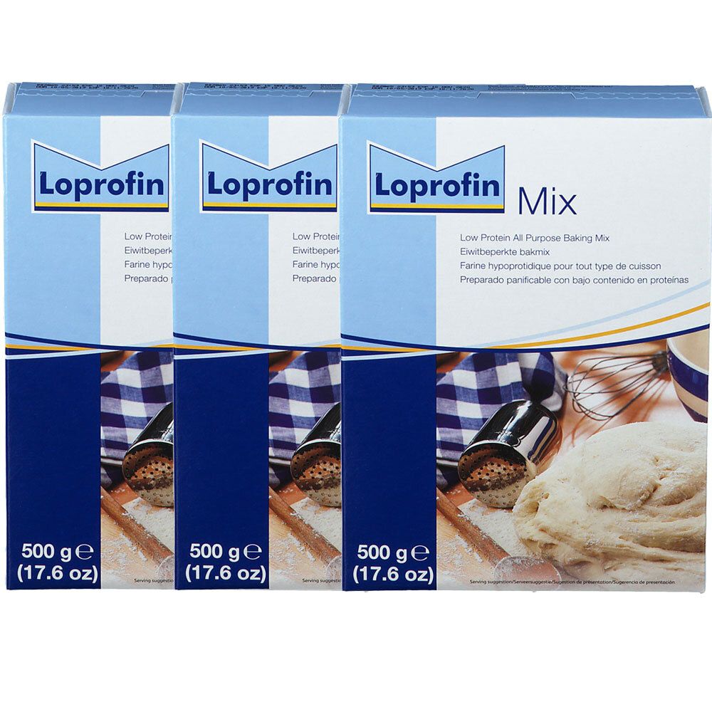 Drie dozen Loprofin-mix. Blauw-witte verpakking. Opschrift: Mix, 500 g (17,6 oz). Deeg op tafel.