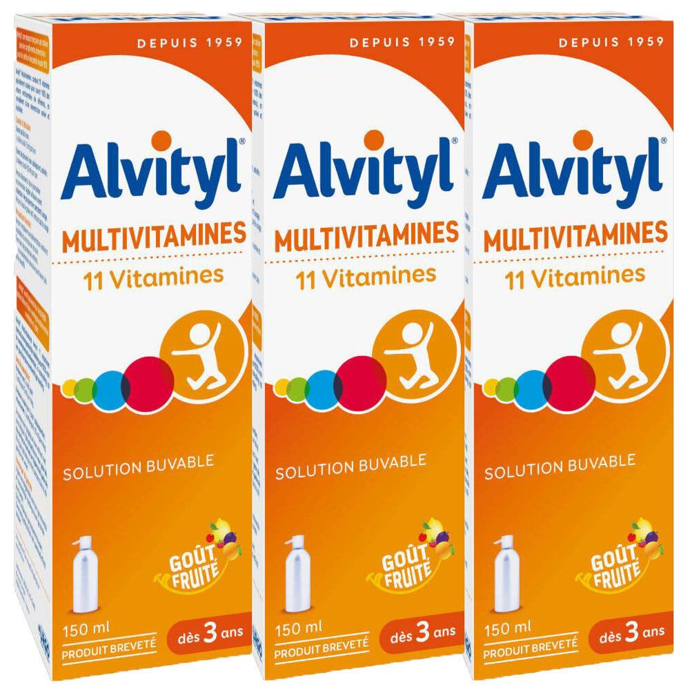 Drie verpakkingen Alvityl Multivitaminen. Oranje verpakking met productnaam, 11 vitamines en fruitsmaak.
