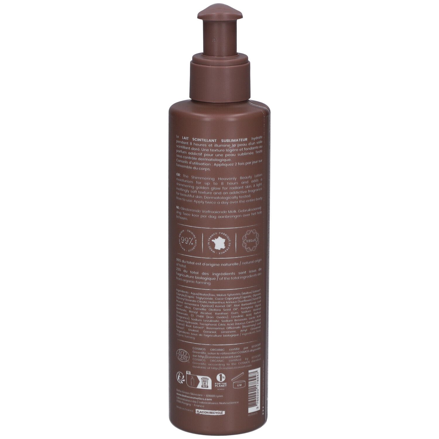 Bruine fles met pomp. Tekst en logo's op het etiket. Certificeringen: 99% natuurlijk, Frankrijk, COSMOS ORGANIC.