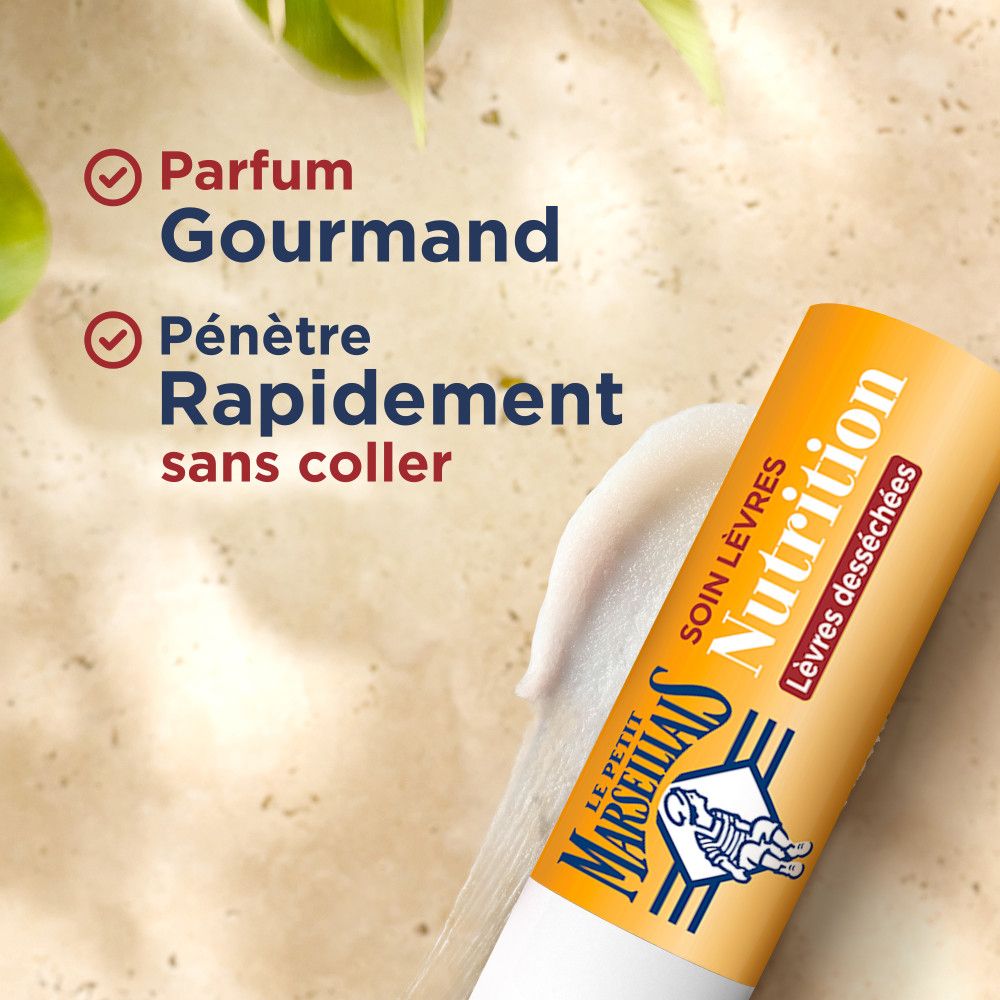 Lippenbalsem stick Le Petit Marseillais. Tekst: Gourmand geur, trekt snel in. Nutrition, droge lippen.