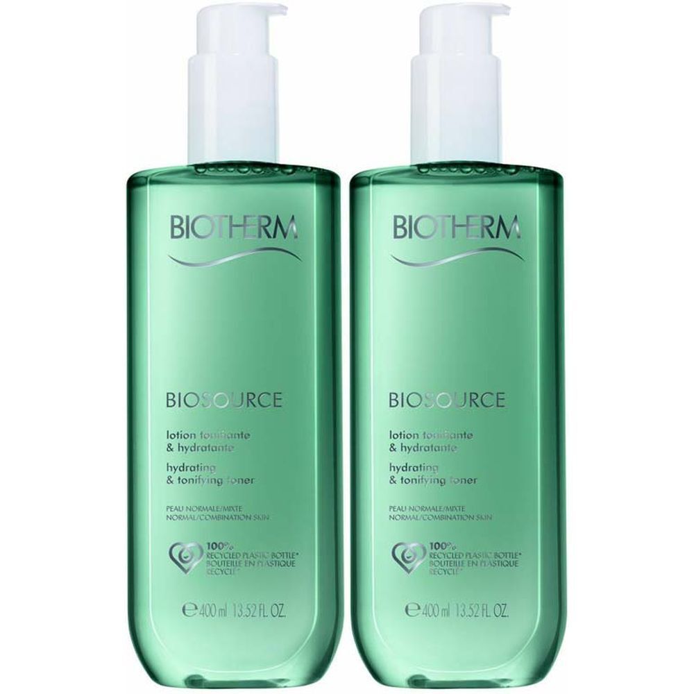 Twee groene flessen met witte pompen. Opschrift: BIOTHERM, BIOSOURCE, lotion, hydratant, 100% gerecycled.