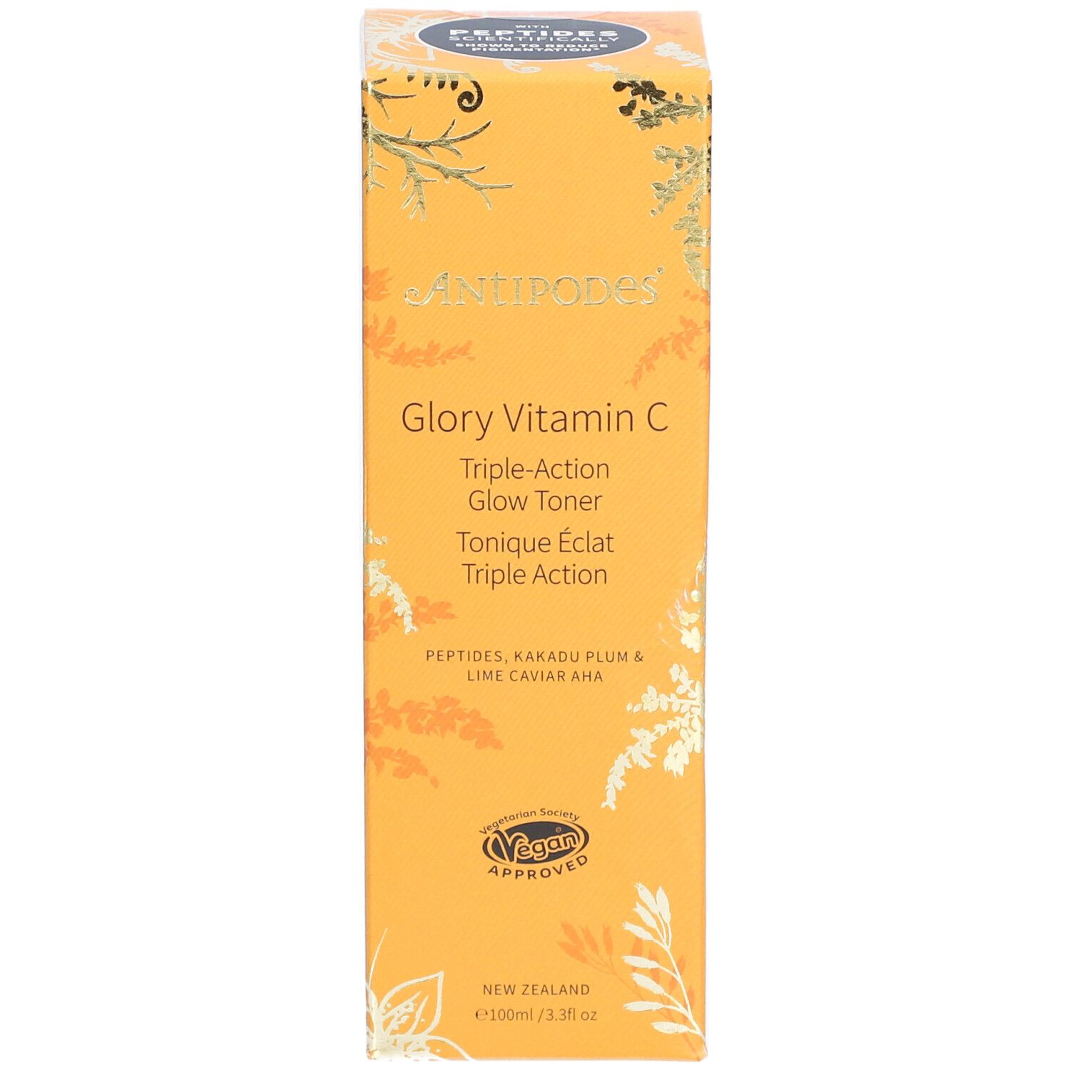 Gele verpakking met productnaam en ingrediënten. Vegan-keurmerk. Tekst: Glory Vitamin C Triple-Action Glow Toner.