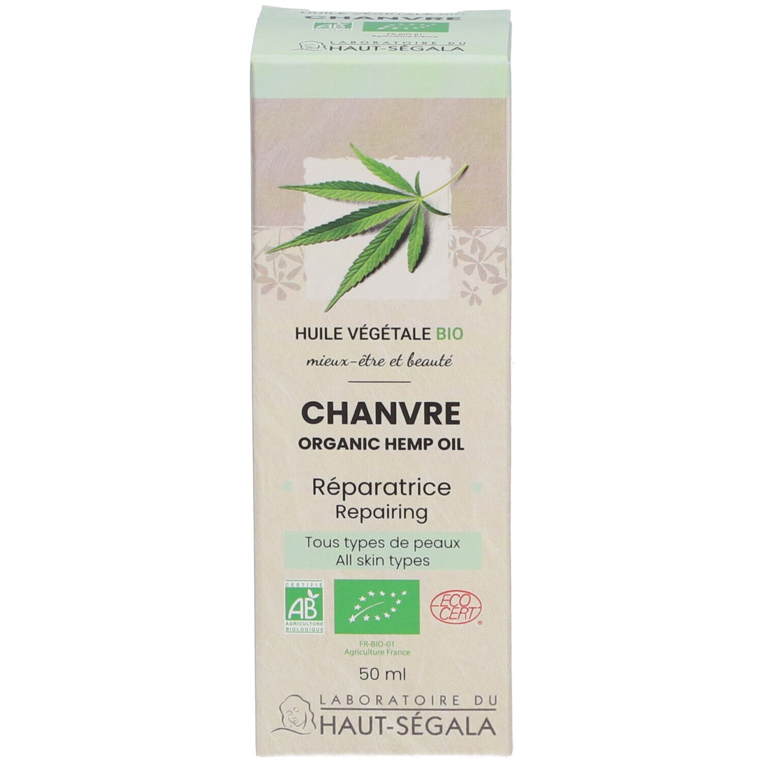 Boîte avec inscription: Chanvre, Organic Hemp Oil, Réparatrice, Tous types de peaux. Labels AB et Ecocert. 50 ml.