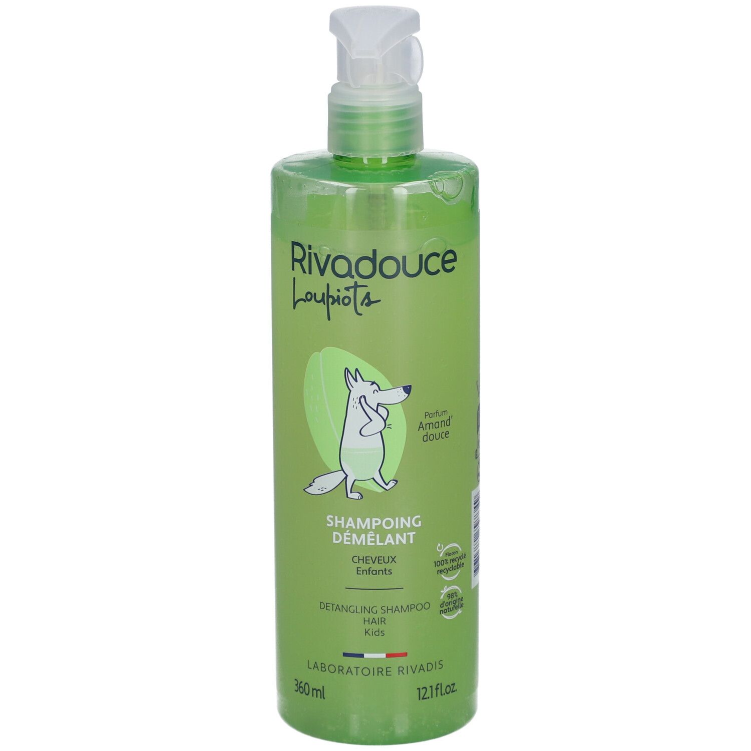 Groene fles met witte pomp. Opschrift: Rivadouce Loupiots, Shampoing Démêlant, Cheveux Enfants. Illustratie: Vos.