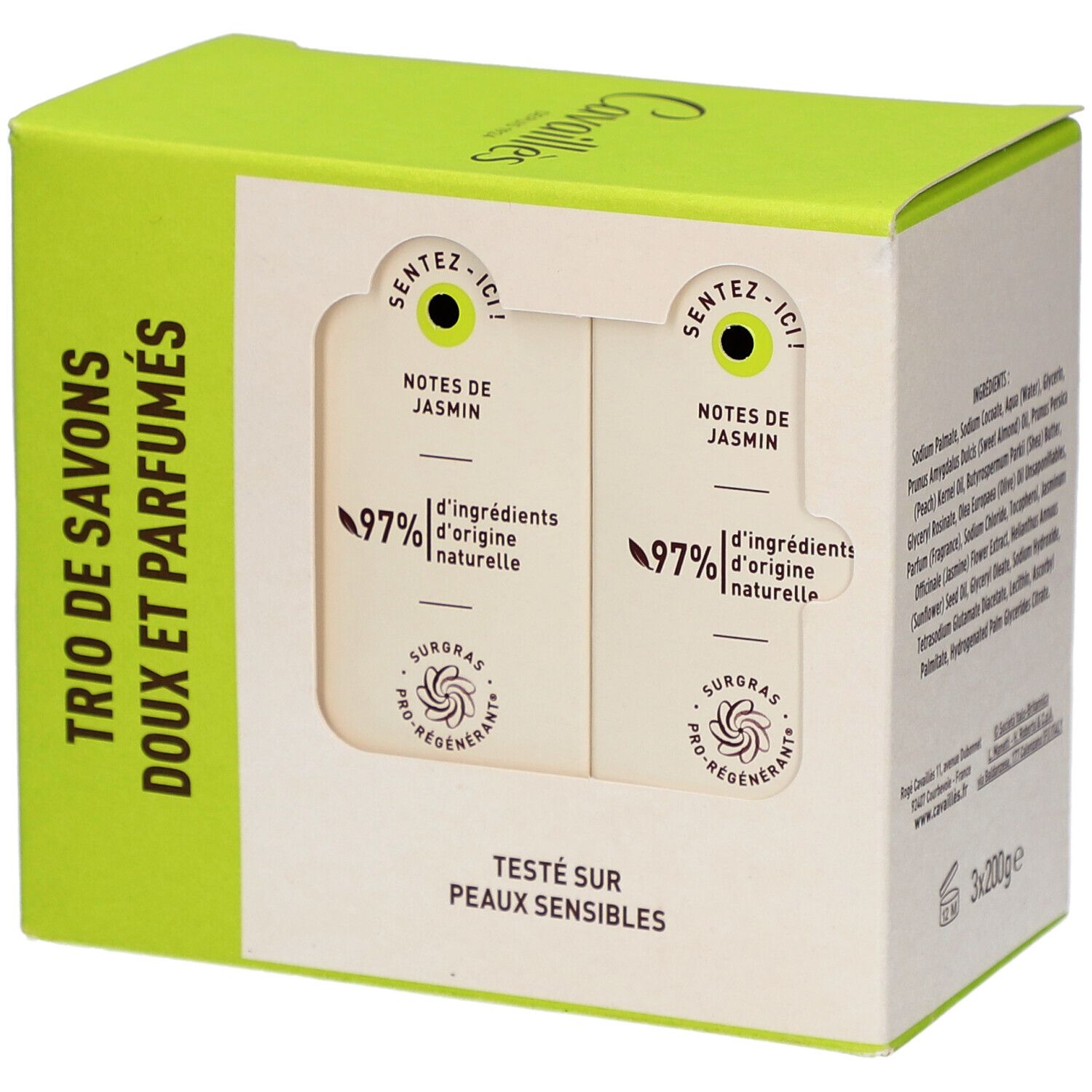 Boîte de trois savons. Emballage vert et blanc avec nom et logo du produit. Texte : Trio de Savons, Notes de Jasmin, 97% d'origine naturelle.