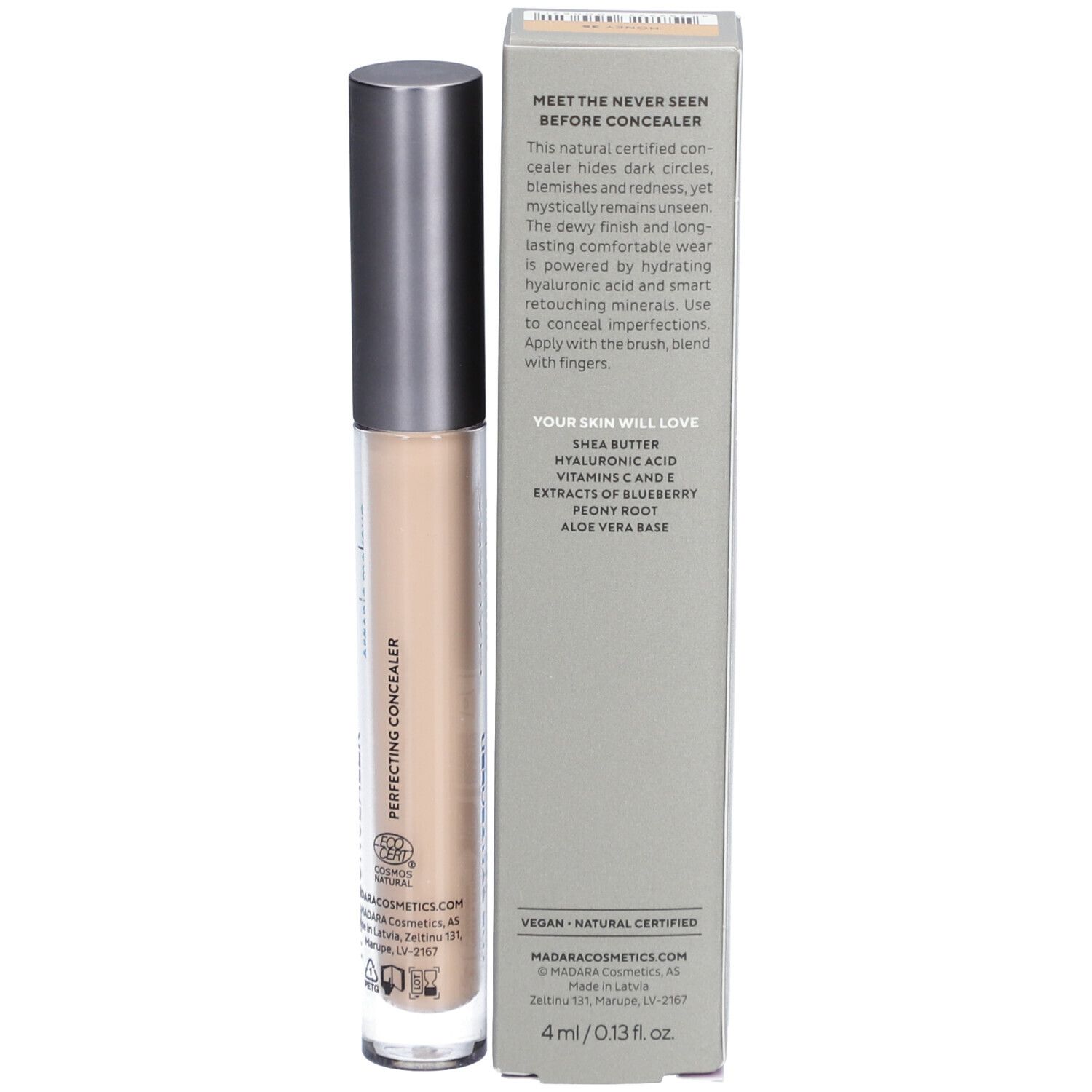 Concealer en verpakking. Op de verpakking staat: MEET THE NEVER SEEN BEFORE CONCEALER. Op de concealer staat: MÁDARA, THE CONCEALER.