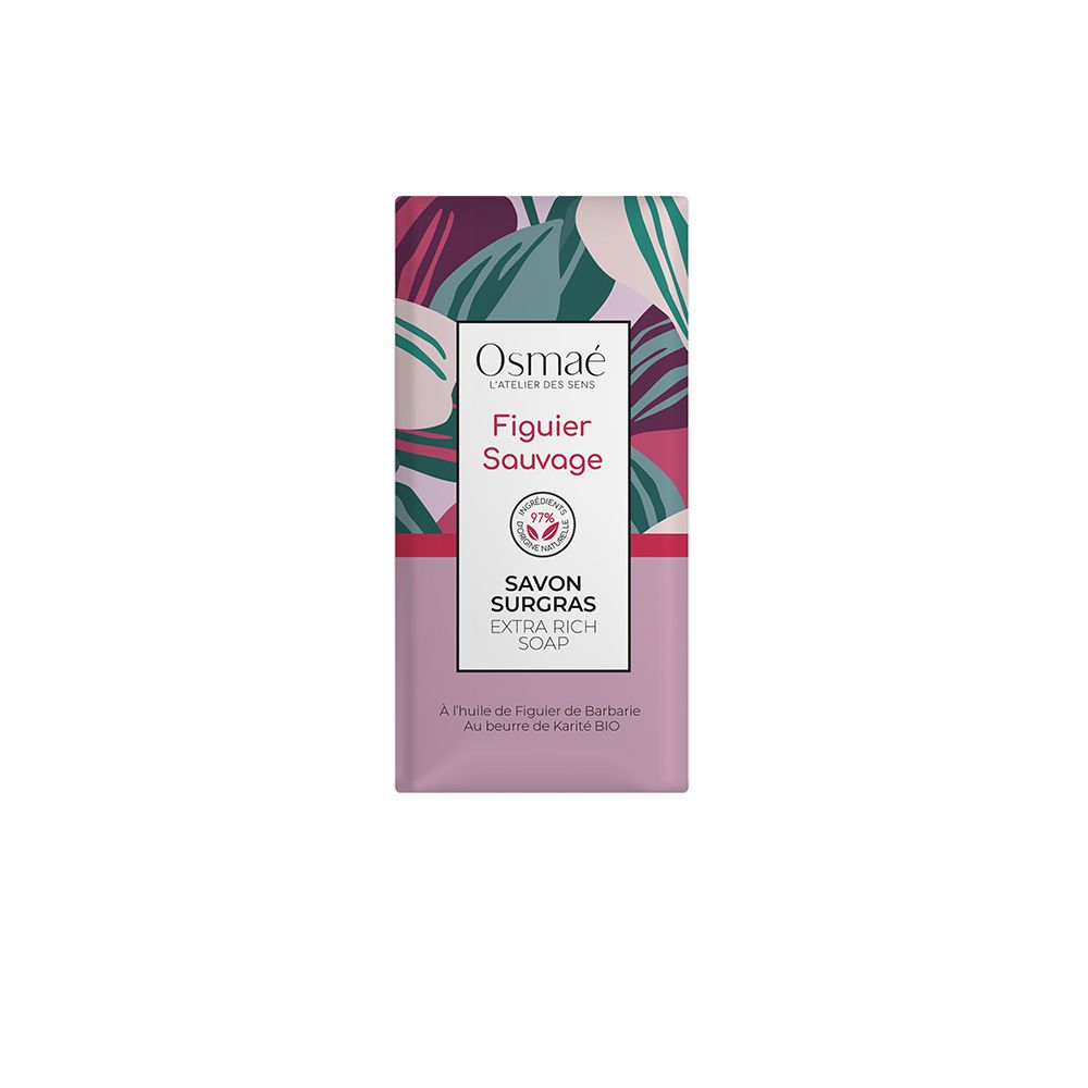 Zeep met bloemenpatroon. Tekst: Figuier Sauvage, Savon Surgras, Extra Rich Soap. Merk: Osmaé.