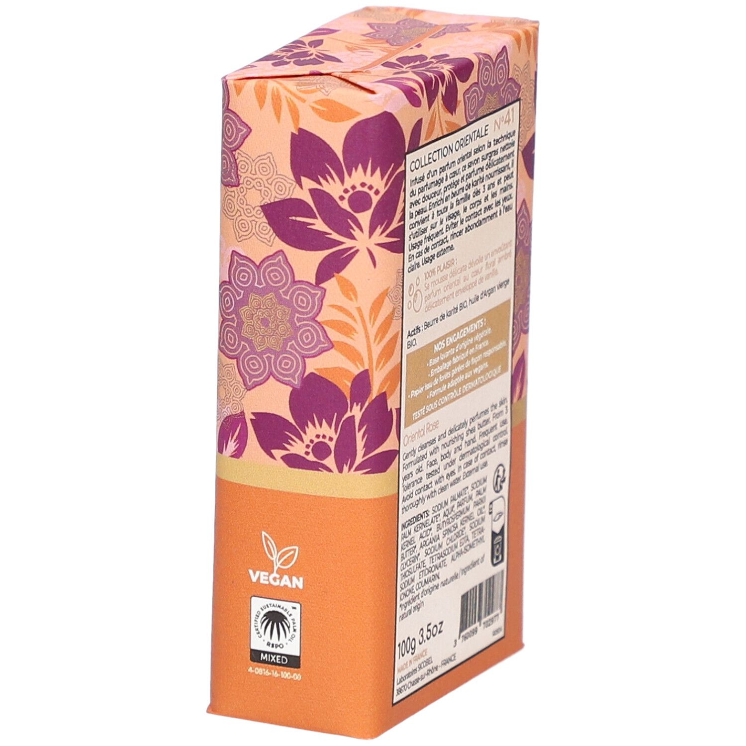 Emballage floral. Inscription: Rose Orientale, Savon Surgras. Label Vegan.