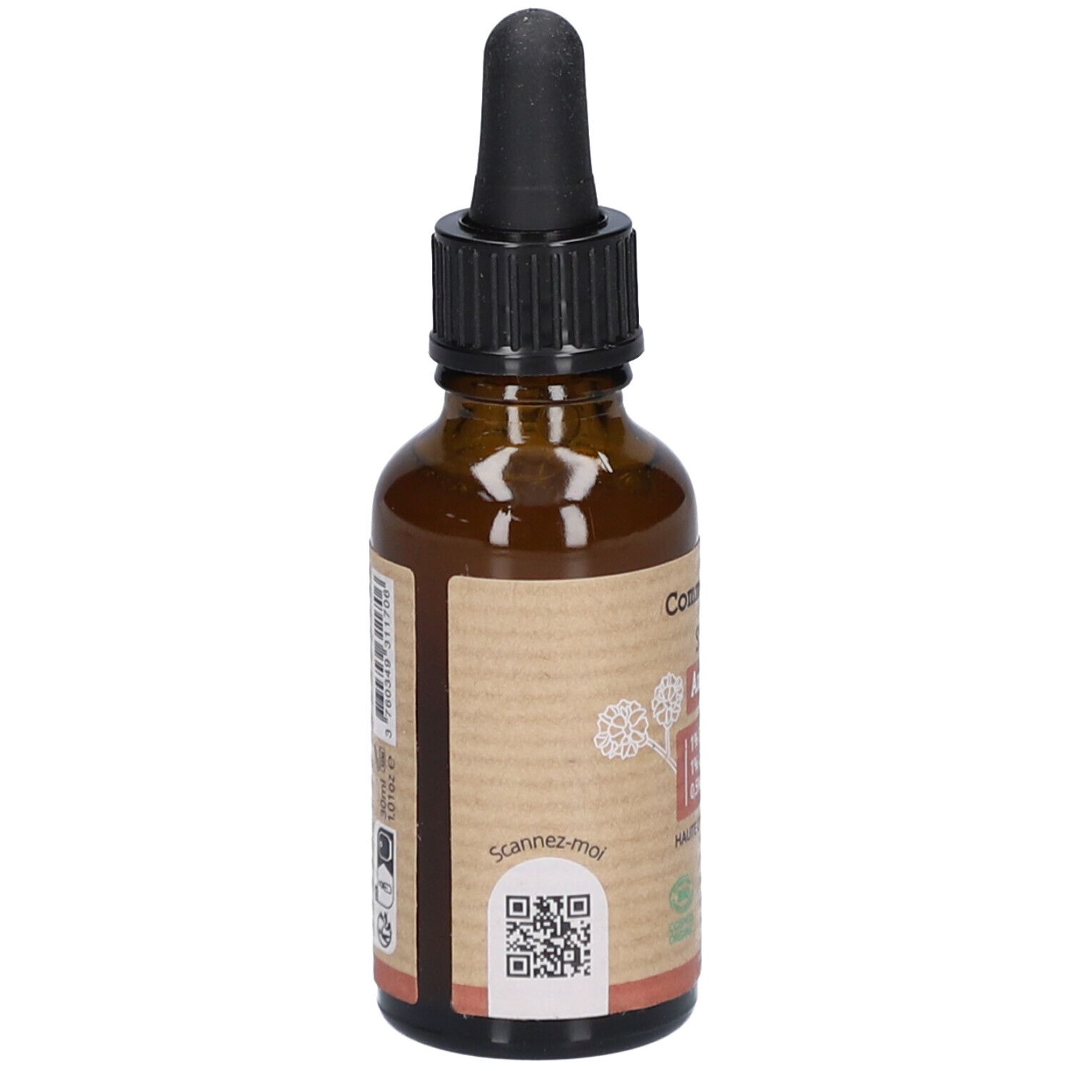 Achterkant van een bruine glazen fles met zwarte druppelaar. Etiket met QR-code en tekst. Vegan-label.