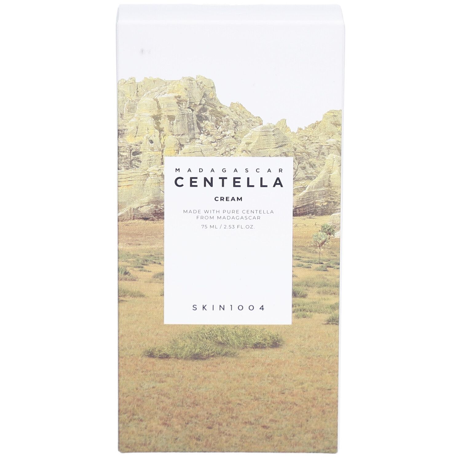 Voorkant van de SKIN1004 MADAGASCAR CENTELLA CREAM verpakking. Productnaam en landschapsafbeelding.