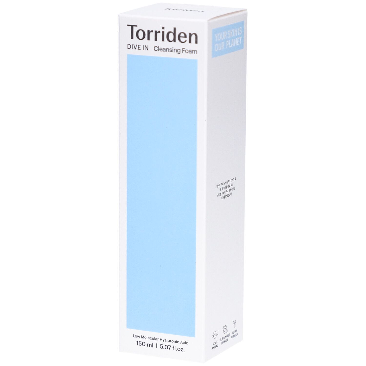 Witte verpakking met blauw vlak. Opschrift: Torriden, DIVE IN Cleansing Foam. Tekst: Low Molecular Hyaluronic Acid. 150 ml.