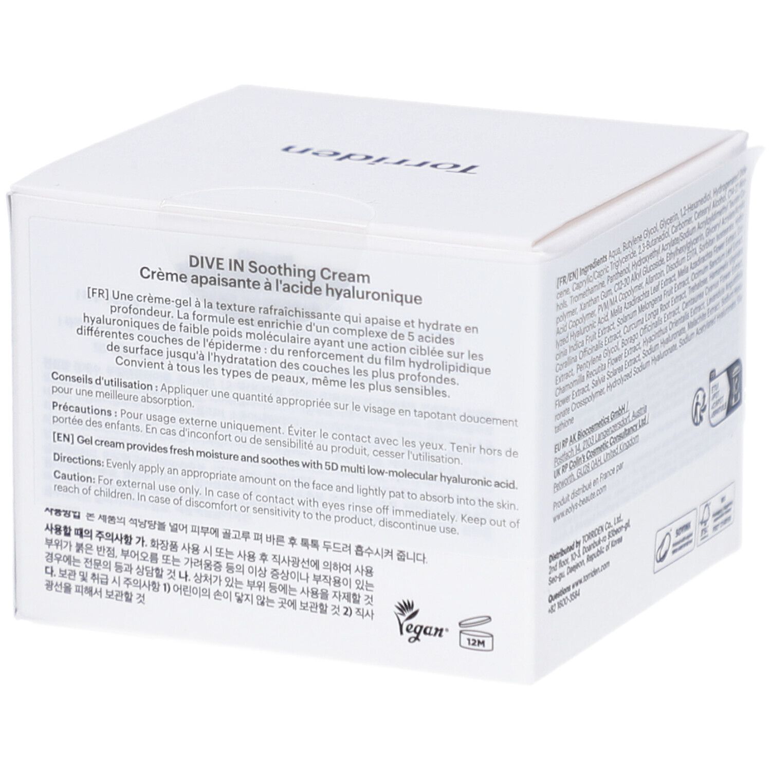 Witte verpakking met tekst. Opschrift: Dive In Soothing Cream. Bevat instructies en vegan logo. 12M symbool.