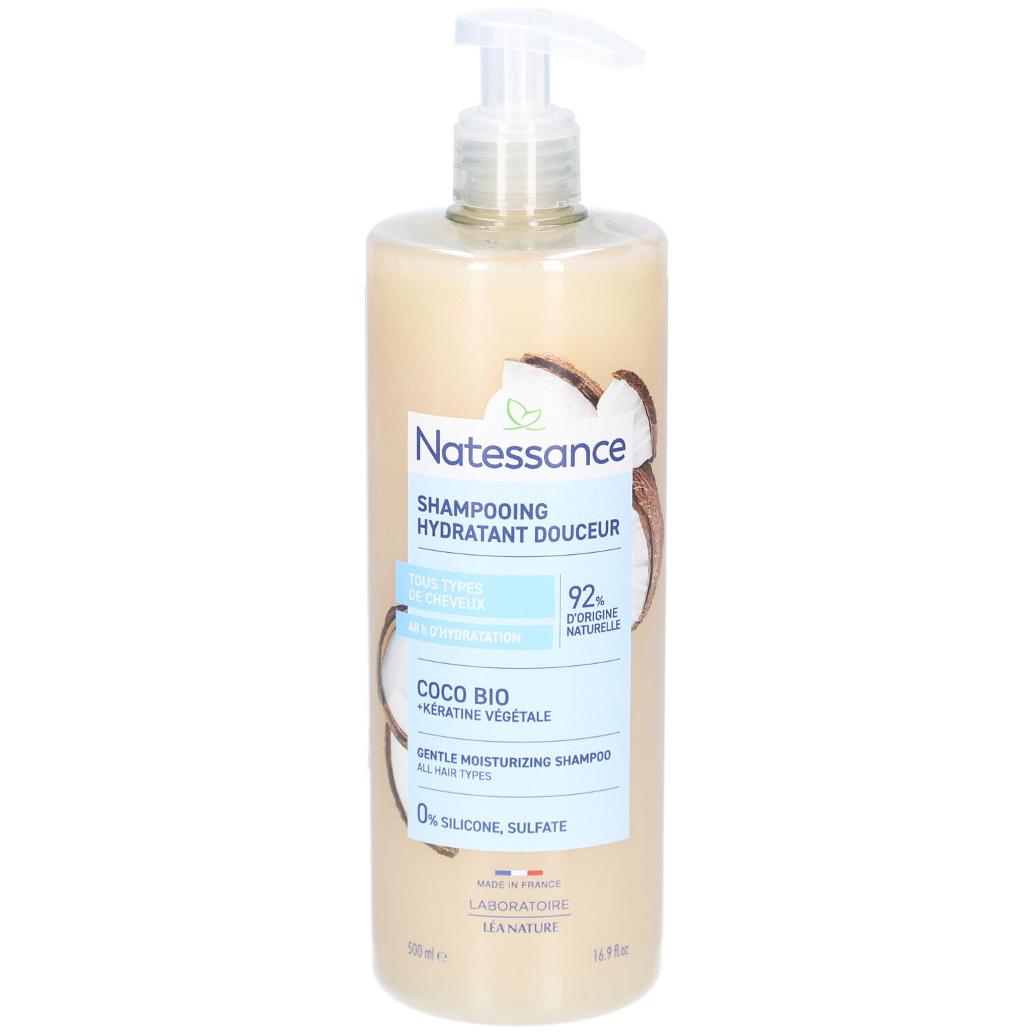 Fles NATESSANCE Hydratant Douceur Coco shampoo met pomp. Opschrift: Coco Bio, 92% natuurlijke ingrediënten.