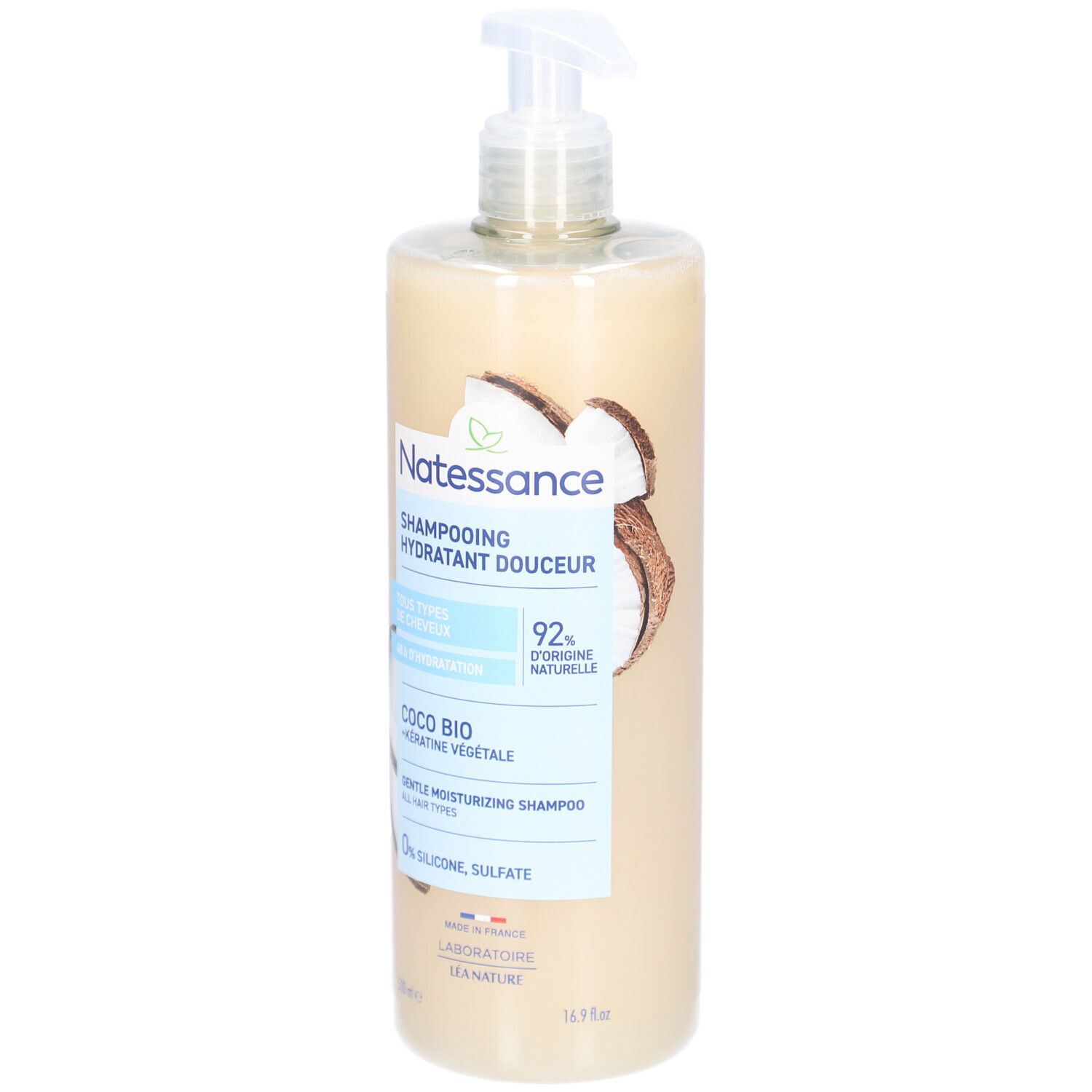 Fles NATESSANCE Hydratant Douceur Coco shampoo met pomp. Opschrift: Coco Bio, 92% natuurlijke ingrediënten.